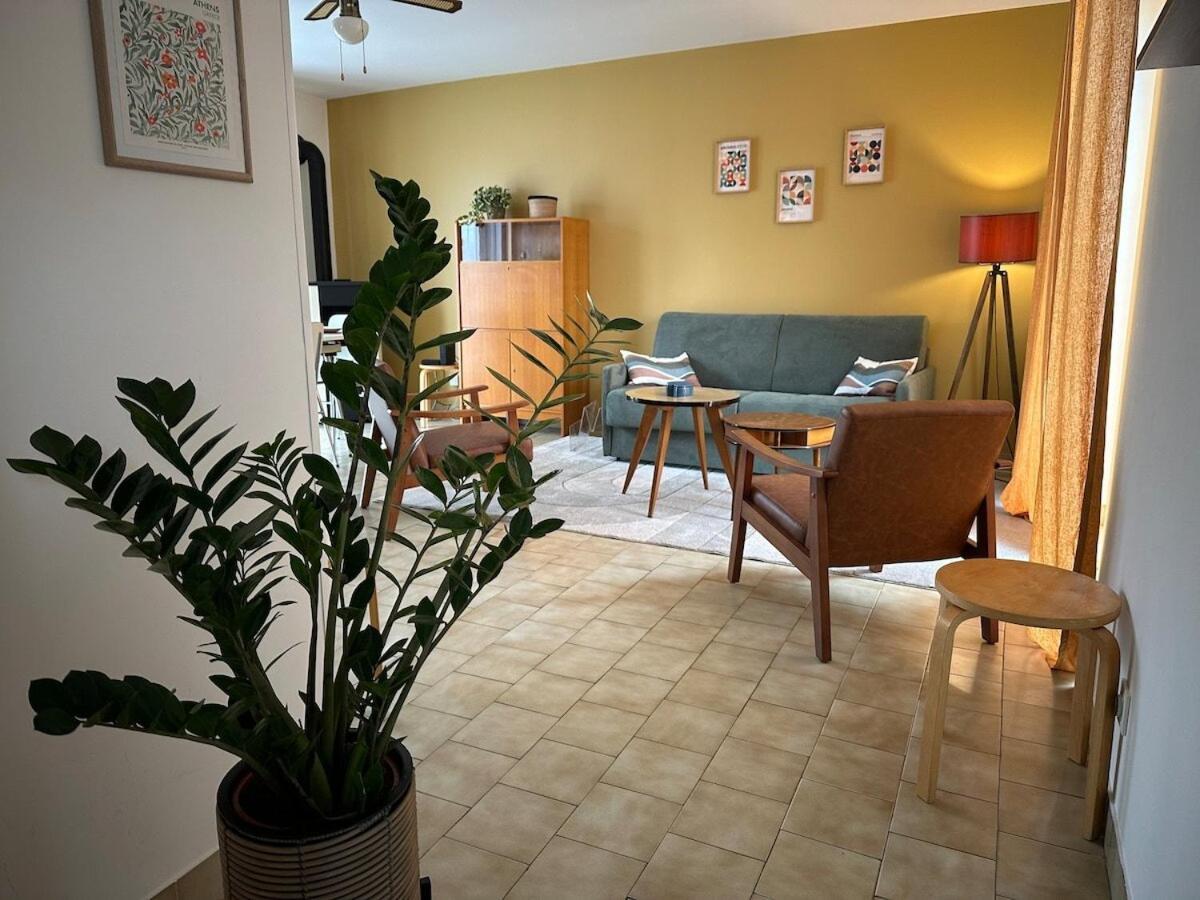 Maison Seventies Climatisee, Parking Prive Chablis Extérieur photo